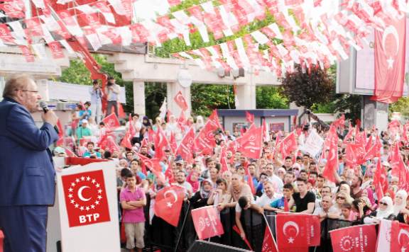 BTP Lideri Haydar Baş İstanbul'da yüzbinlerce kişiye seslendi